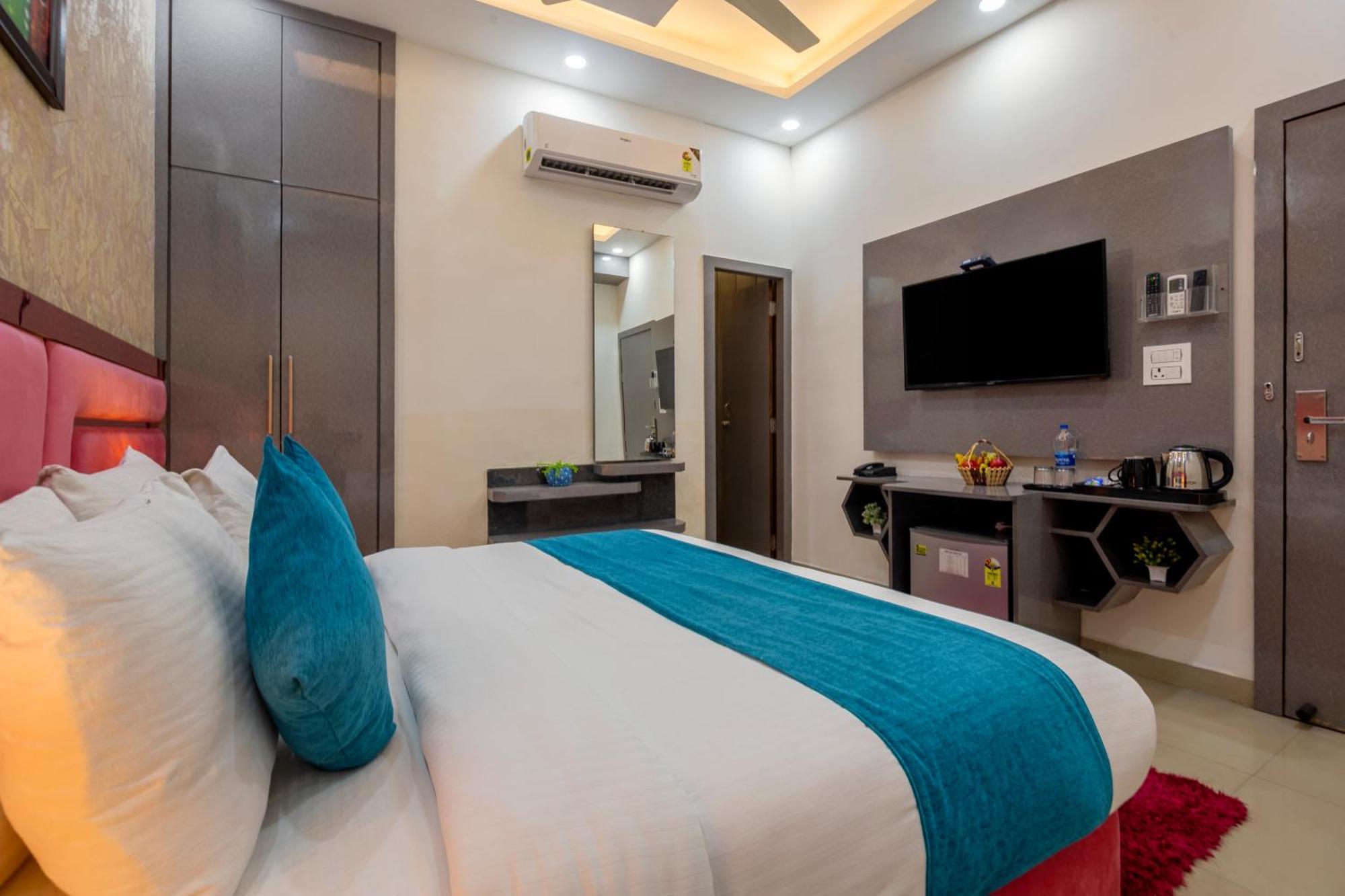 Shree Jee Hotel - Nit Faridabad Exterior photo