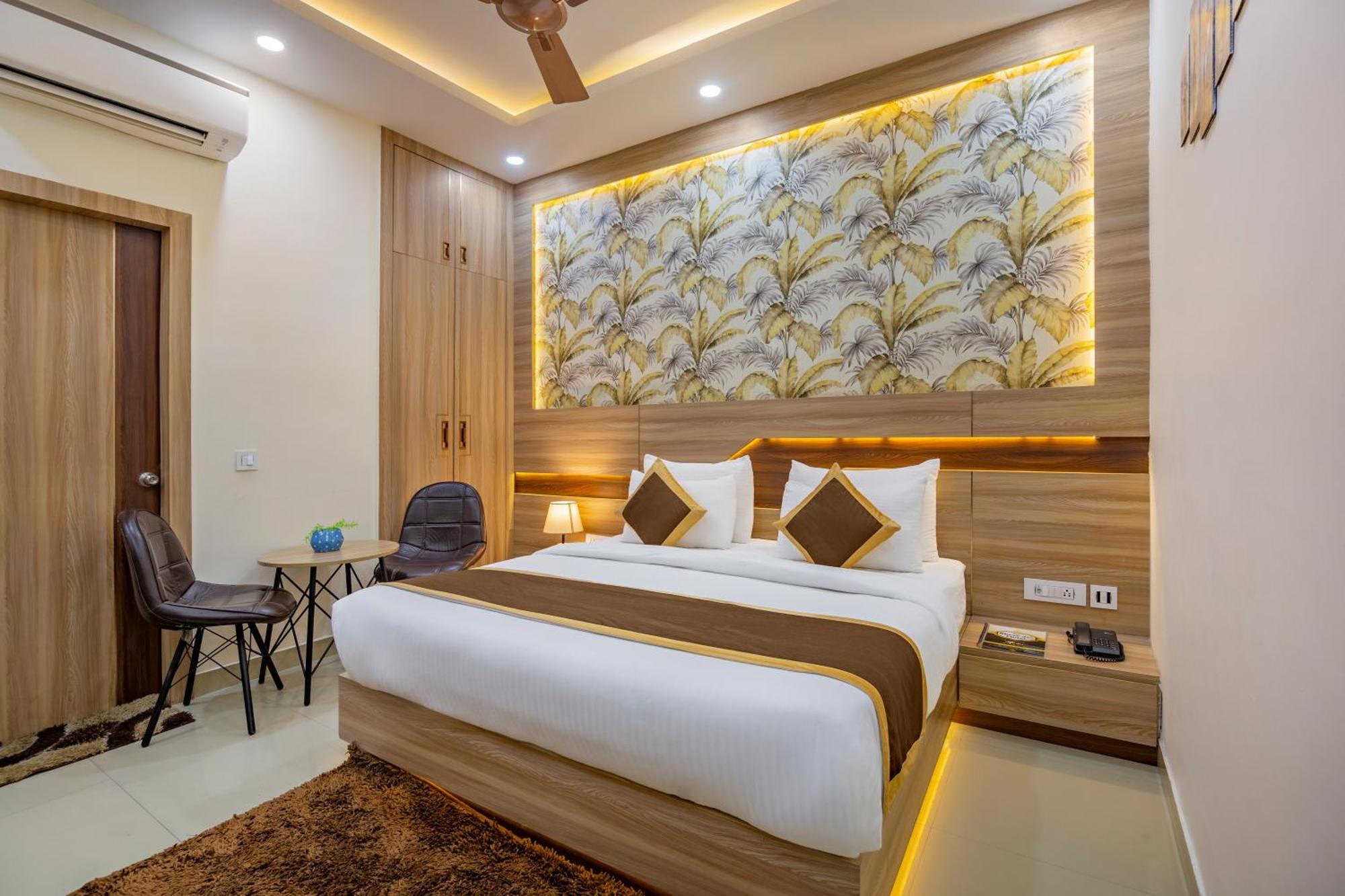 Shree Jee Hotel - Nit Faridabad Exterior photo
